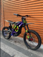Black 2023 surron ultra bee