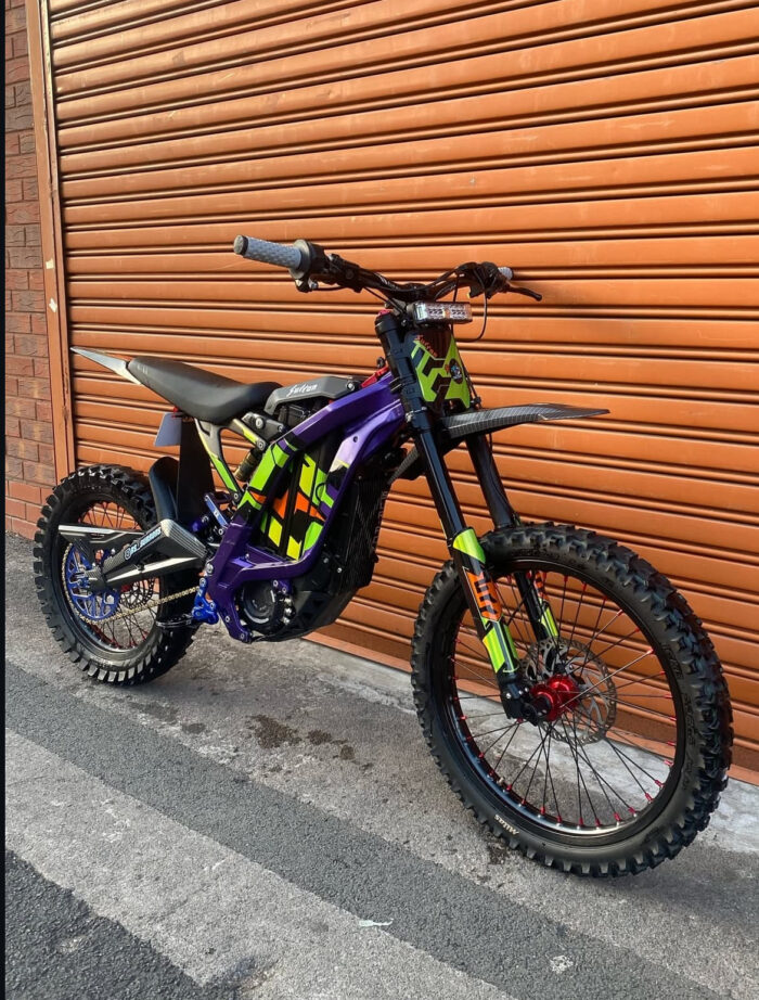 Black 2023 surron ultra bee - Image 1