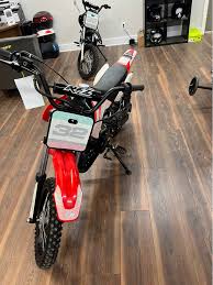 Apollo DB-32 110cc Dirt Bike