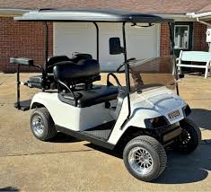 2011 E-Z-GO TXT